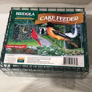 Bird suet cake feeder
